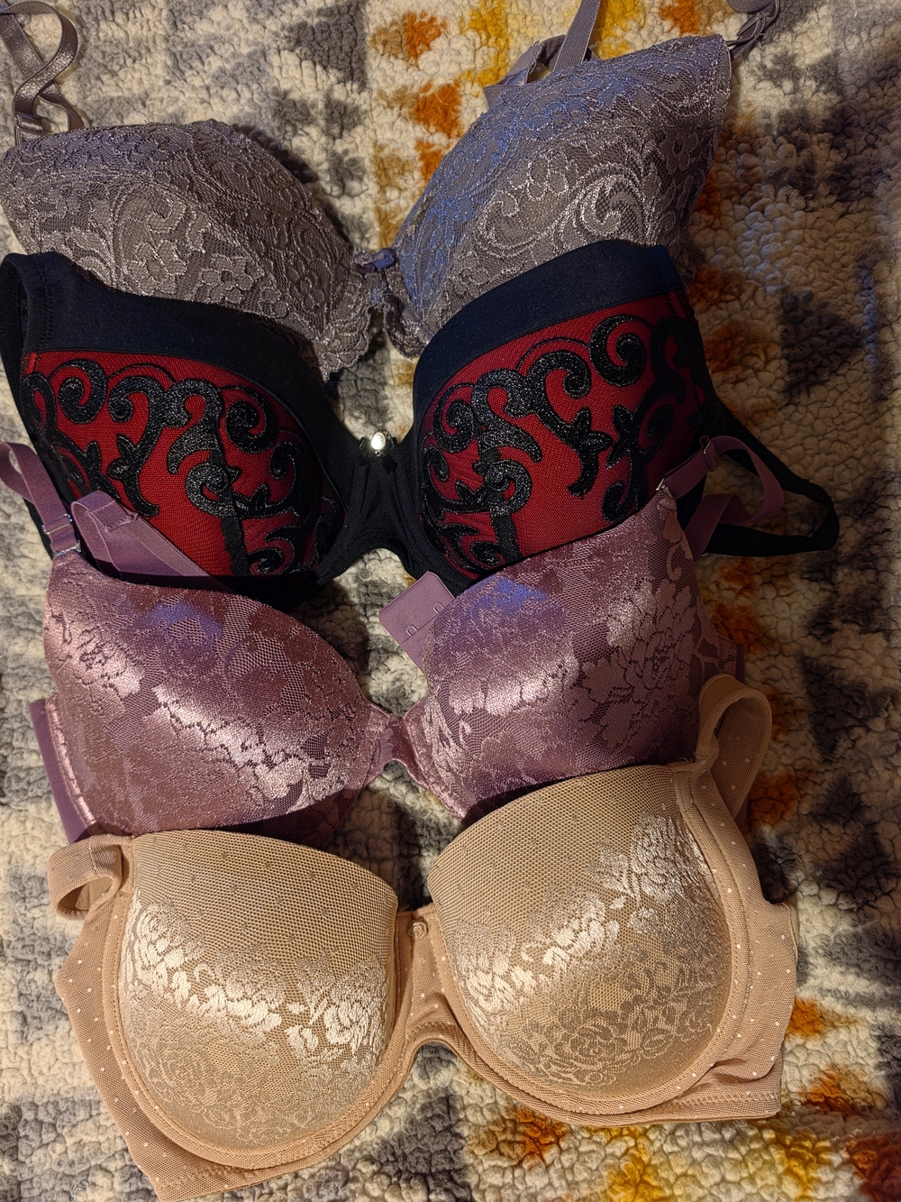 Soma Lace & Embroidered Bra Set - Red, Lavender, Beige, Mauve 36D
